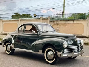 Hàng hiếm Peugeot 203 Coupe A Vendre 1954 màu xanh lục bảo xuất hiện tại Việt Nam