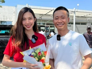 Phản ứng bất ngờ của Thùy Tiên sau hành động không đứng gần Quang Linh tại sự kiện
