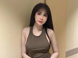 Hot girl bi-a nóng bỏng hơn Gấm Kami, là KOC nổi tiếng