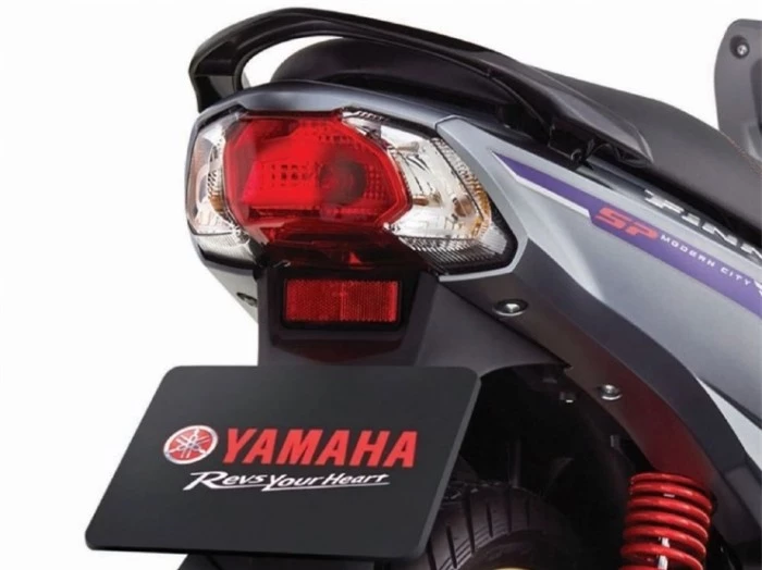 yamaha-finn-8