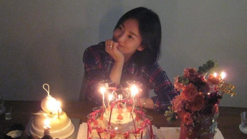 Sinh nhật tuổi 43 bất ổn của Song Hye Kyo