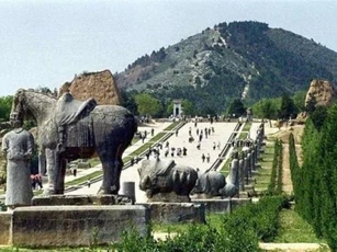 Chuyên gia tiết lộ lý do 400.000 người không thể đào được lăng mộ của Võ Tắc Thiên