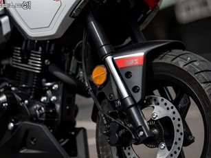 'Vua côn tay' 125cc cập bến thị trường Việt: Thiết kế độc lạ, có ABS 2 kênh, trang bị vượt Yamaha Exciter và Honda Winner X