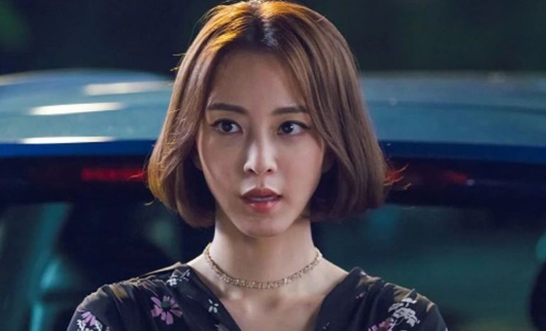 Nhà gái bị "chấn chỉnh" khi xin thêm tráp ăn hỏi: Mẹ chồng tương lai phản ứng dữ dội, lời tuyên bố gây choáng