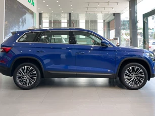 Mẫu SUV hạng D giảm giá gần 200 triệu đồng tại Việt Nam, ‘tuyên chiến’ với Hyundai Santa Fe, Ford Everest