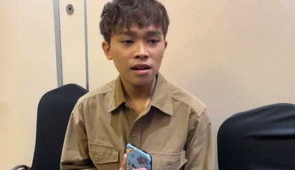 Hồ Văn Cường vẫn là trụ cột kinh tế gia đình, lần đầu nói về chuyện khán giả chuyển tiền và cho vàng