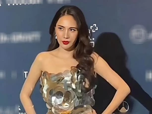 Cứ làm khách mời show thời trang là ca sĩ Thủy Tiên lại đụng chuyện thị phi