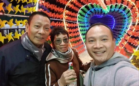 Là bố con nhưng MC Lại Văn Sâm và quý tử lại xưng hô với nhau bằng danh xưng này