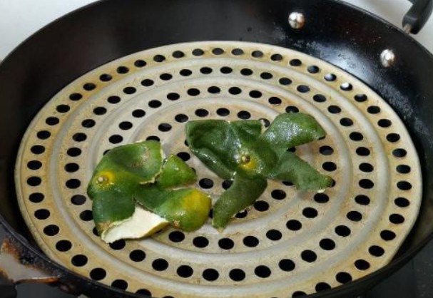 Vỏ cam không phải là rác, cho vào nồi hấp chín, hiệu quả thực sự rất mạnh mẽ, tiết kiệm tiền và rất thiết thực.