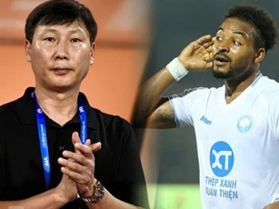 HLV Nam Định 'bắn tín hiệu' đến HLV Kim Sang Sik, Xuân Son sẵn sàng lên ĐT Việt Nam