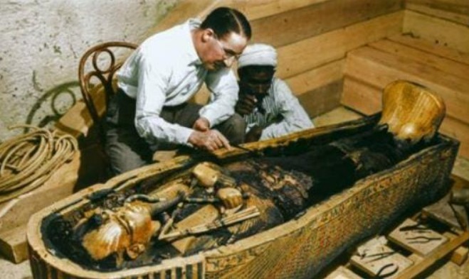 Phát hiện bông hoa trong kim tự tháp, 4.000 năm vẫn ngon lành, chuyên gia kinh ngạc khi biết nguyên nhân