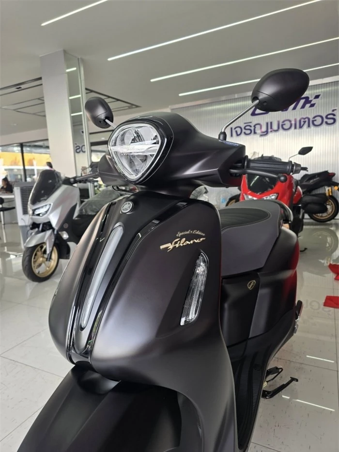 ‘Xe ga quốc dân’ 125cc mới của Yamaha về đại lý: Đẹp hơn Honda SH Mode, có ABS, phuộc Ohlins, giá rẻ ảnh 5