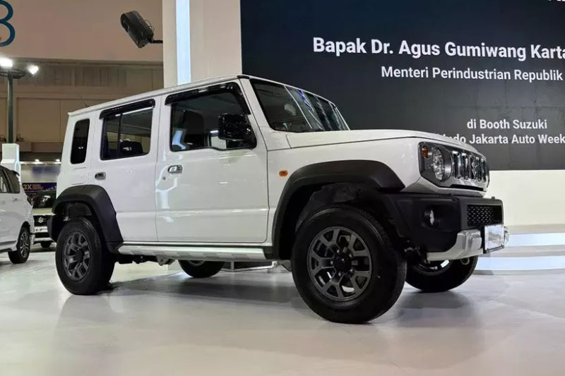 Suzuki Jimny White Rhino Edition trình làng, giới hạn chỉ 100 chiếc