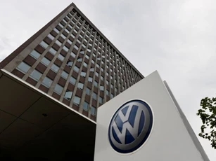 Volkswagen bán nhà máy tại Tân Cương, chính thức rút khỏi khu vực