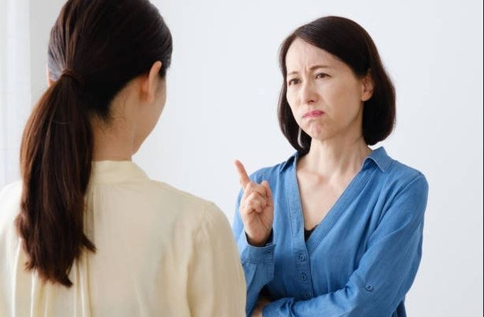 Chim bồ câu quay hóa "mồi" cho mâu thuẫn: Em chồng nổi giận, mẹ chồng hành động bất ngờ khiến tôi ngỡ ngàng