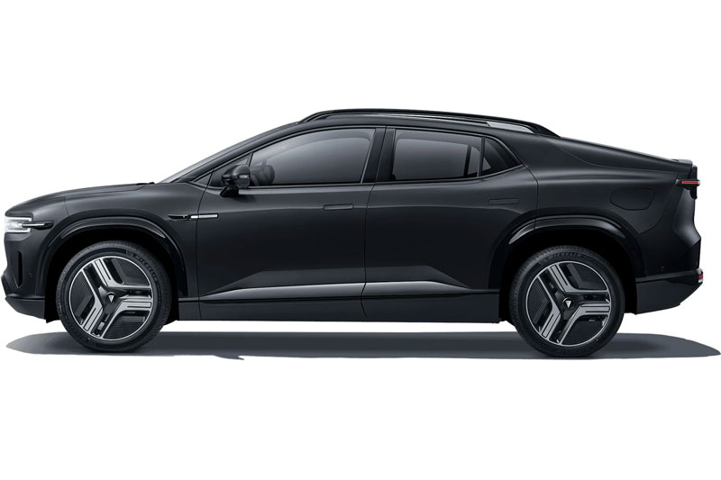 SUV ‘lai’ xe bán tải, công suất 590 mã lực, giá gần 1,1 tỷ đồng