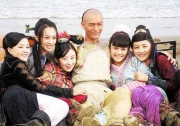 Người xưa có “tam thê tứ thiếp”, vậy 'tam thê' là ba bà vợ nào và 'tứ thiếp' là ai?