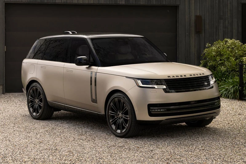 Range Rover.