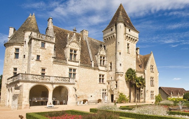 12 xác ướp bí ẩn lộ ra cạnh lâu đài nổi tiếng của Pháp