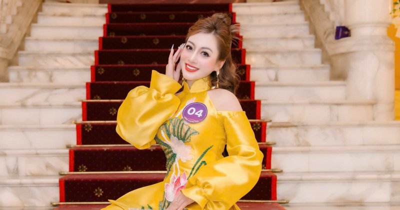 Quán quân dòng nhạc nhẹ "Giọng hát hay Hà Nội 2024" diện thiết kế áo dài tinh xảo của NTK Bùi Thanh Hương