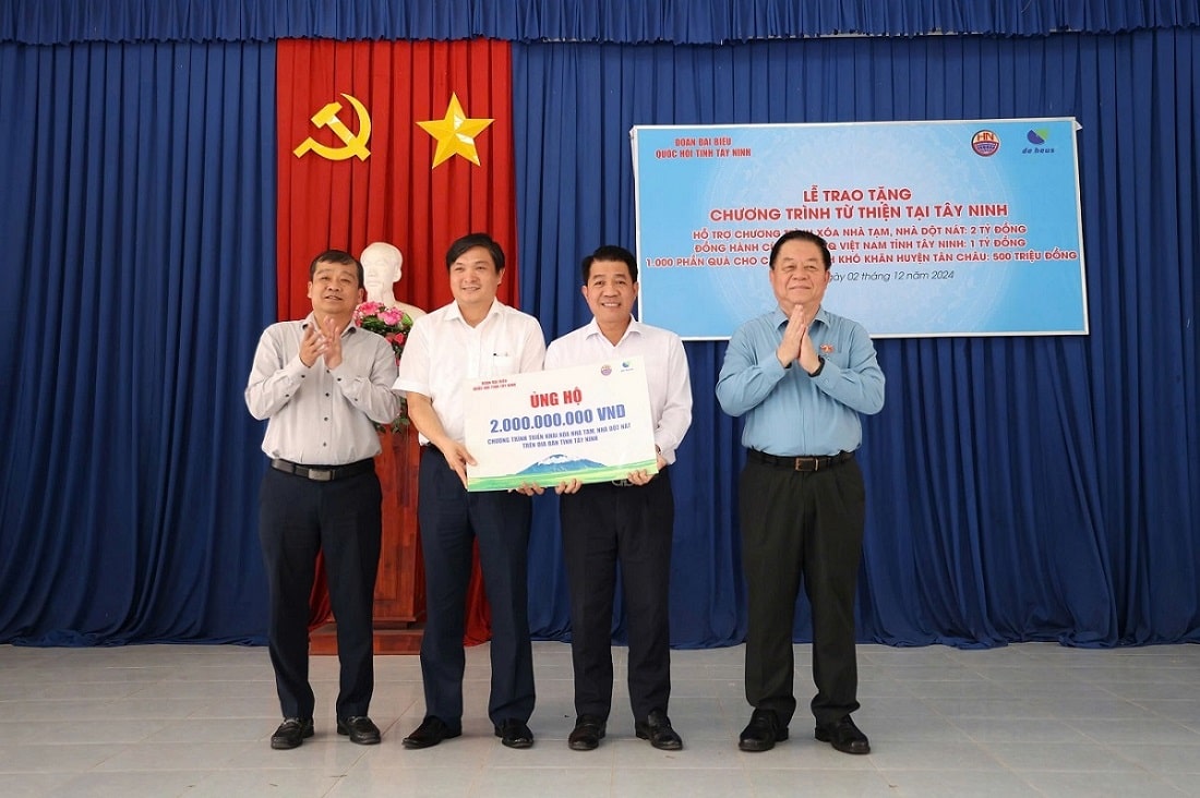 Quỹ DHN trao tặng 3,5 tỷ đồng cho các chương trình từ thiện tại Tây Ninh