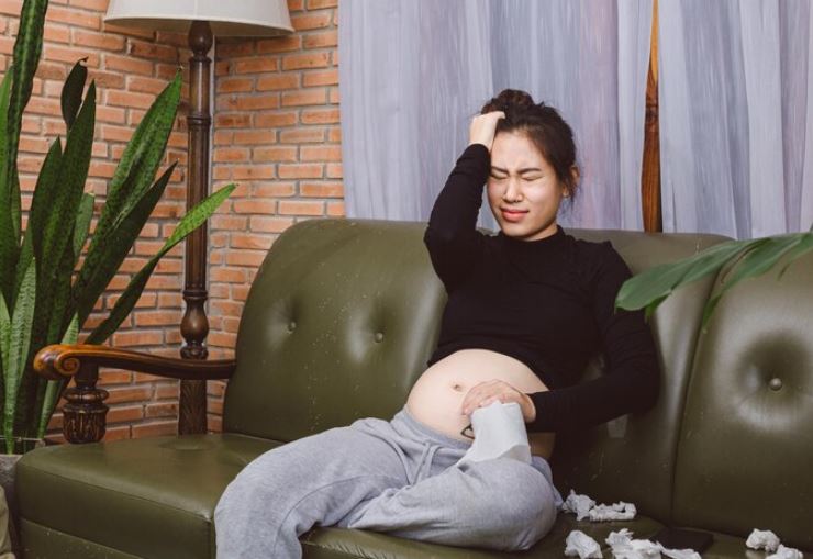 Mang thai nhưng phải làm việc quần quật, đòi tiền công mẹ chồng lại nhận về câu trả lời khiến tôi cứng họng