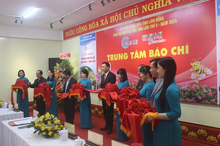 Trung tâm báo chí Festival Hoa Đà Lạt lần thứ 10 - năm 2024 đặt tại trung tâm Đà Lạt để tiện hỗ trợ phóng viên báo chí tác nghiệp.