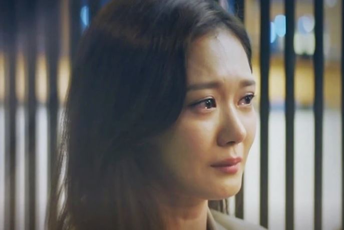 "Quà cưới khủng" của mẹ chồng: Bí mật đau lòng sau ánh hào quang