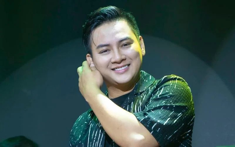 Sau lo&#x1EA1;t d&#x1EA5;u hi&#x1EC7;u b&#x1EA5;t &#x1ED5;n, Ho&#xE0;i L&#xE2;m l&#x1EA1;i c&#xF3; tuy&#xEA;n b&#x1ED1; &quot;ch&#x1EA5;n &#x111;&#x1ED9;ng&quot; li&#xEA;n quan &#x111;&#x1EBF;n s&#x1EF1; nghi&#x1EC7;p