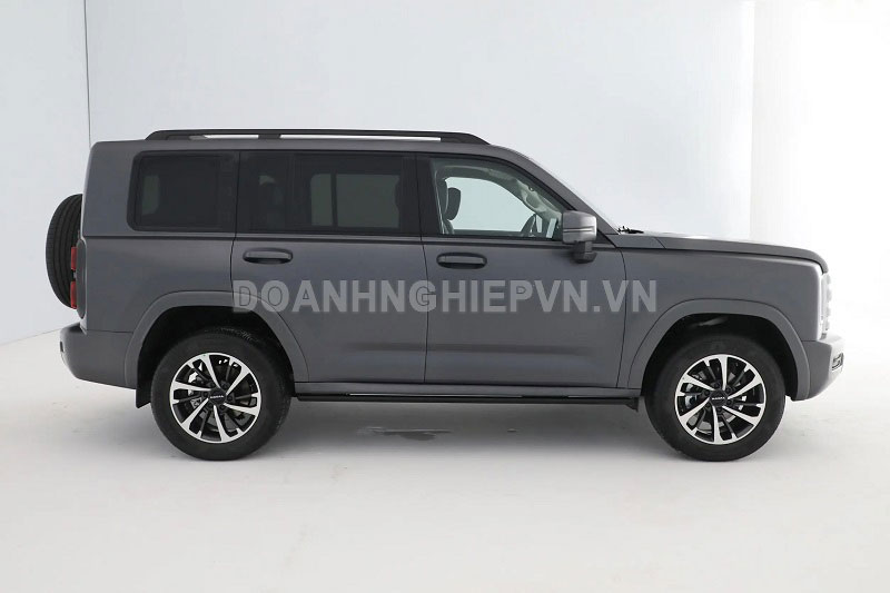 SUV 'trên cơ' Ford Everest, có tuỳ chọn 5 chỗ giá hơn 760 triệu đồng
