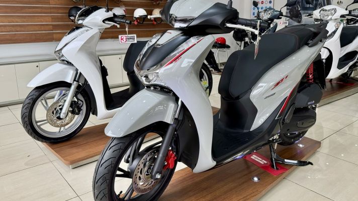 Giá xe Honda SH tháng 12/2024 giảm 'thủng đáy': Hết thời đội giá, rẻ chưa từng có trong lịch sử