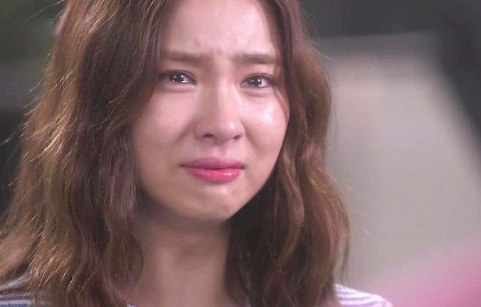 Chồng chê mớ cá đồng mẹ vợ cho, nhưng hành động trên mâm cơm khiến vợ chết lặng: Đâu rồi người đàn ông yêu thương ngày xưa?