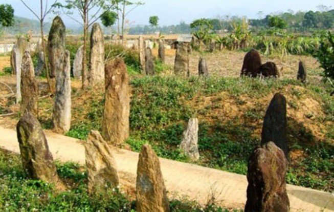 Kỳ bí khu mộ cổ trấn yểm bằng oan hồn 50 trinh nữ bị chôn sống trong 100 ngày