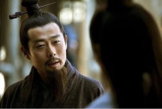 Gia Cát Lượng lừa hắn, Lưu Bị lợi dụng hắn, Quan Vũ coi thường hắn nhưng hắn là người có tài nhất Tam Quốc