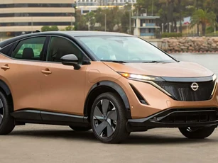 Nissan đối mặt khủng hoảng tài chính vì từ bỏ xe hybrid, tập trung vào xe điện
