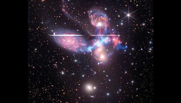 Vũ trụ vừa rung chuyển bởi điều khủng khiếp chưa từng thấy