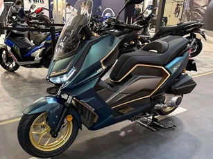 Xe tay ga ‘trên cơ’ Honda SH, giá hơn 100 triệu đồng