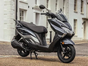 Bảng giá xe máy Suzuki tháng 12/2024
