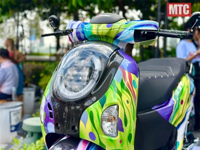 Honda-Scoopy-8