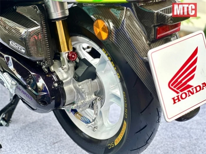 Honda-Scoopy-4