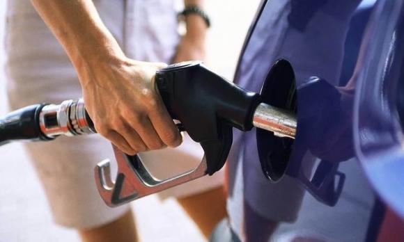 Vì sao tài xế lâu năm đổ xăng vào buổi trưa? Bí quyết tiết kiệm tiền mà ít người biết