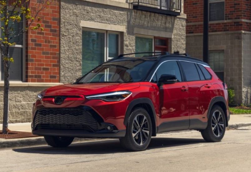 Toyota Corolla Cross 2025 bổ sung thêm màu sơn đặc biệt vốn gắn liền với Mazda