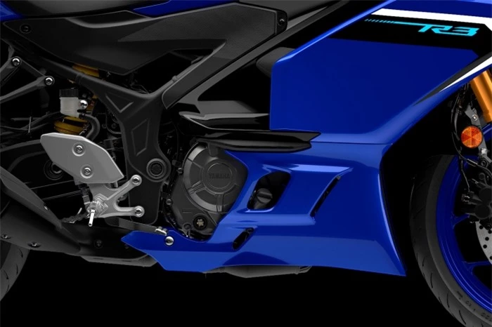 yamaha-r3-1