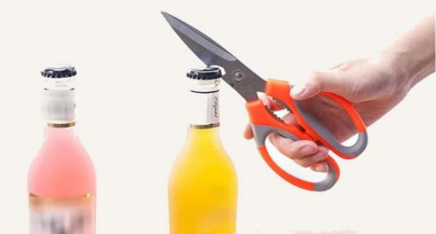 Trên kéo có 2 lỗ nhỏ nhưng 90% không dùng đúng công dụng thực sự, đọc để biết