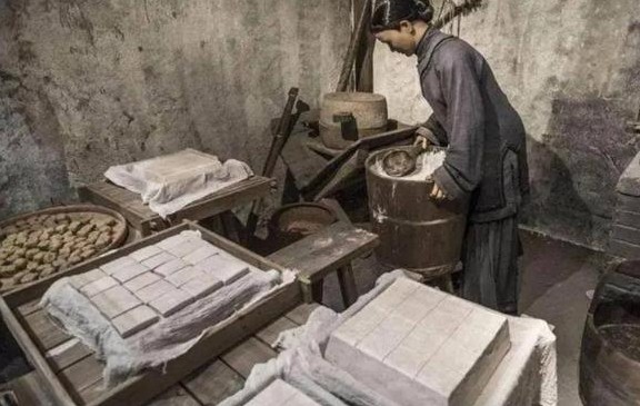 “Thà bán chín mươi chín xu còn hơn một đồng”, câu nói khôn ngoan của người xưa, ai đang kinh doanh thì nên đọc