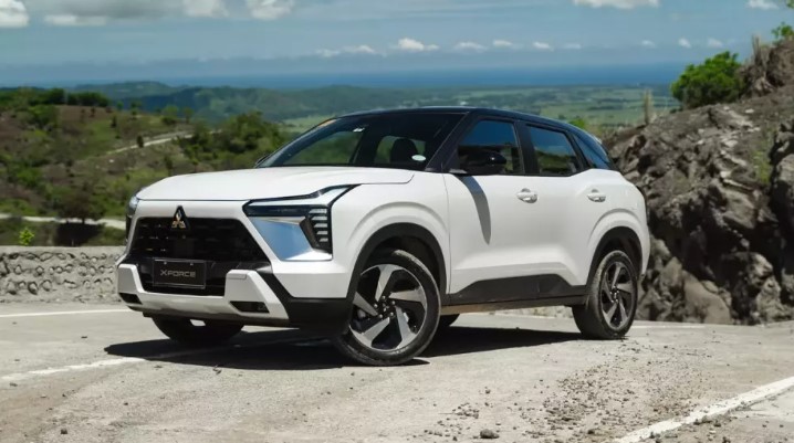 Mitsubishi Xforce dễ lên "ngôi vương" sau cú sẩy chân của Toyota Yaris Cross