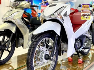 Giá xe Honda Future 125 FI tháng giữa 12/2024 giảm sập sàn: Lấn át Wave Alpha và RSX vì quá rẻ