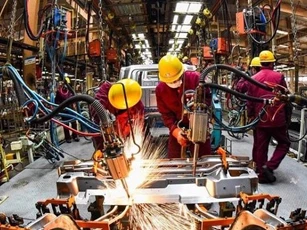 Động lực nào cho tăng trưởng kinh tế năm 2025?