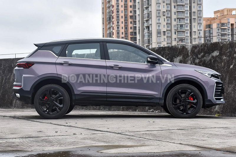 SUV cùng phân khúc với Toyota Corolla Cross, động cơ tăng áp, giá ngang Kia Morning