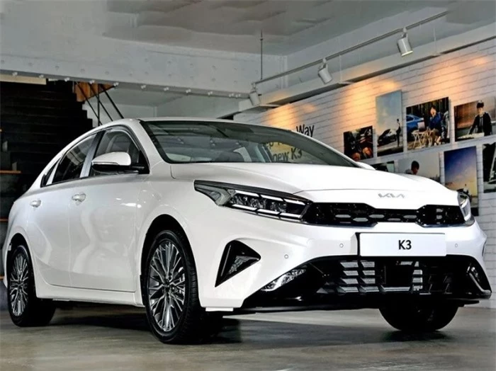 Giá xe Kia K3 lăn bánh giữa tháng 12/2024 rẻ giật mình, tuyên chiến Hyundai Elantra và Mazda3 ảnh 2